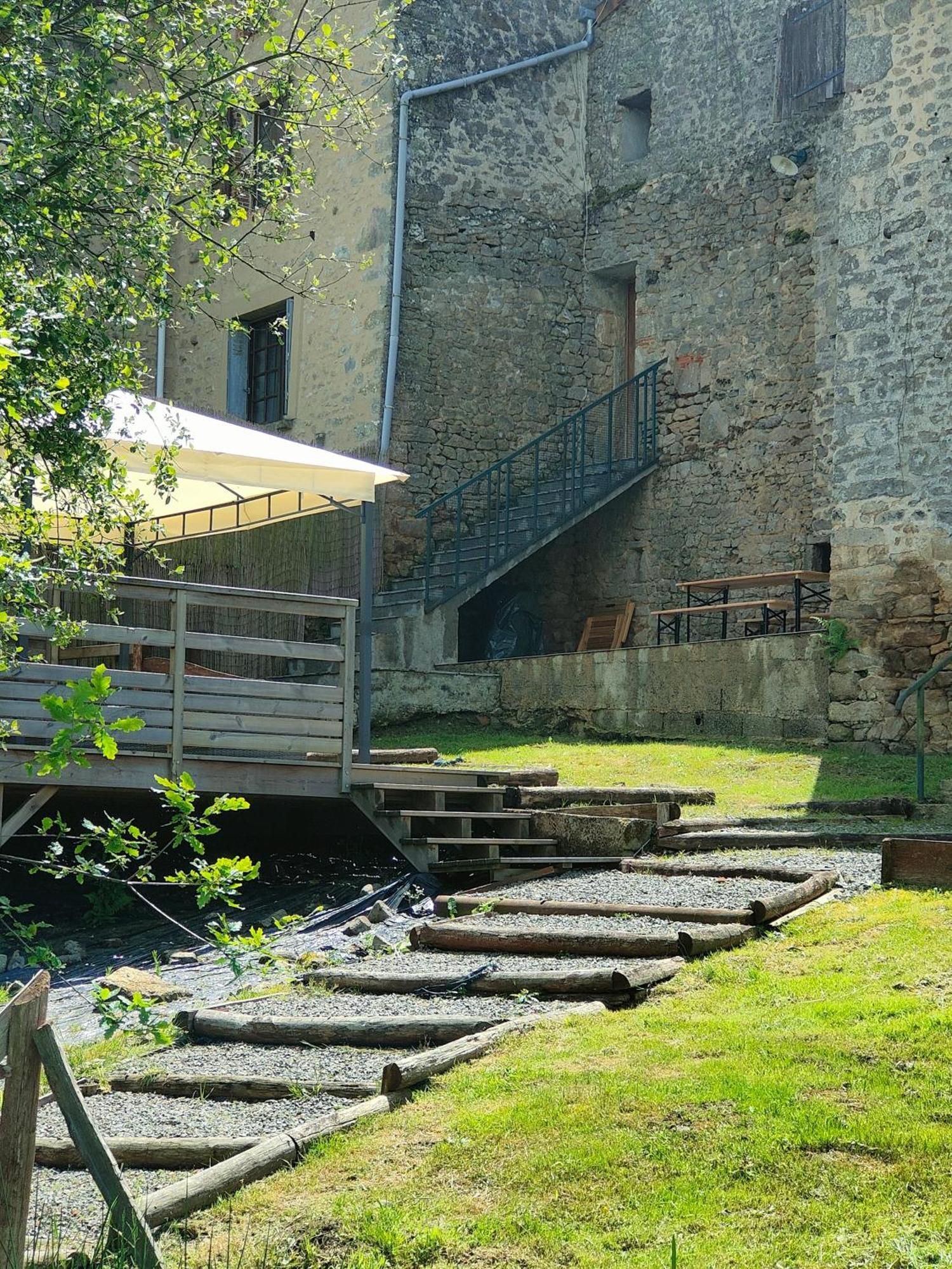 Gite De L Etang Du Planchon Balledent Exterior photo